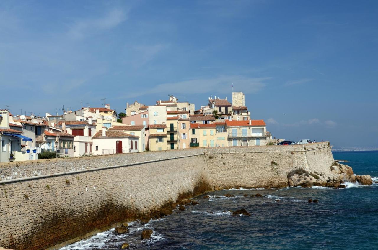 Apartamento Grand 2 pièces rénové climatisé, vieil Antibes, proche port Exterior foto