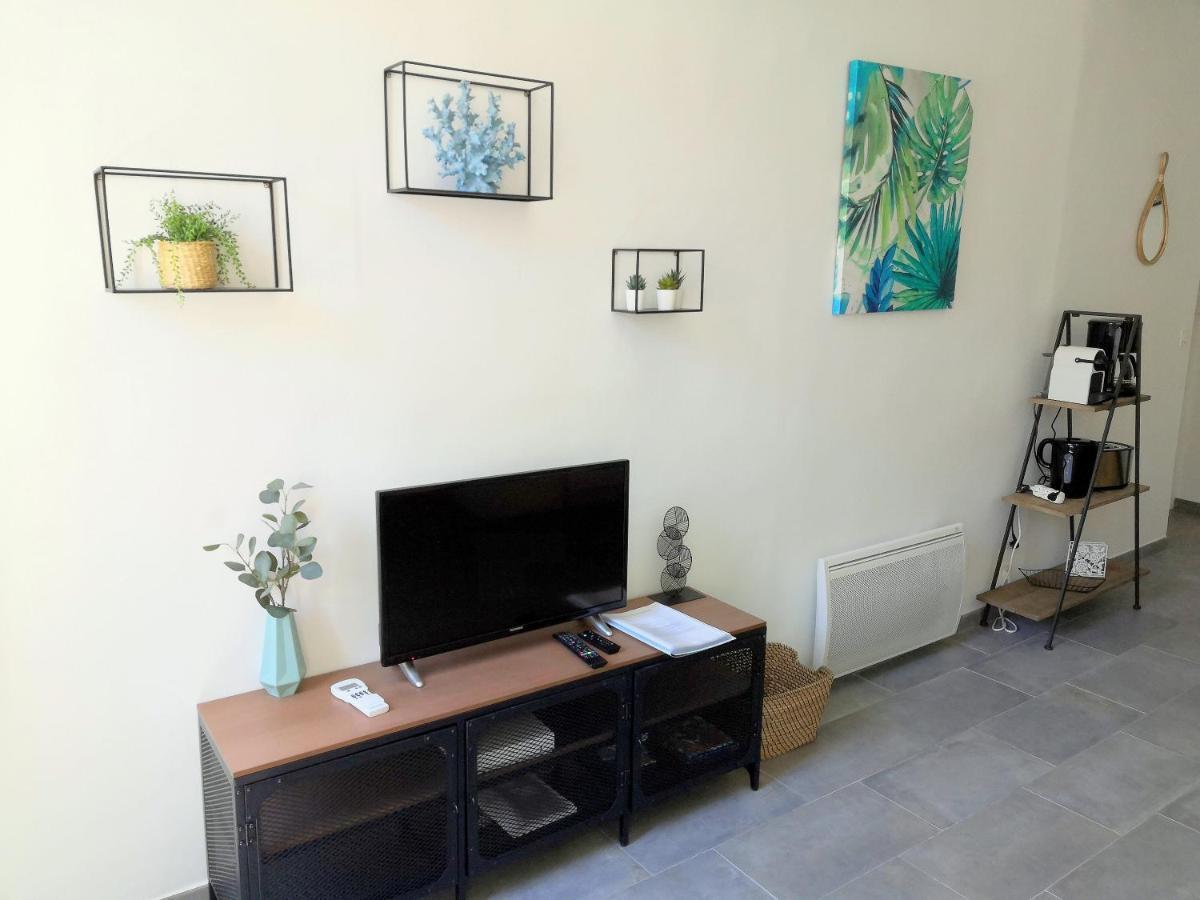 Apartamento Grand 2 pièces rénové climatisé, vieil Antibes, proche port Exterior foto